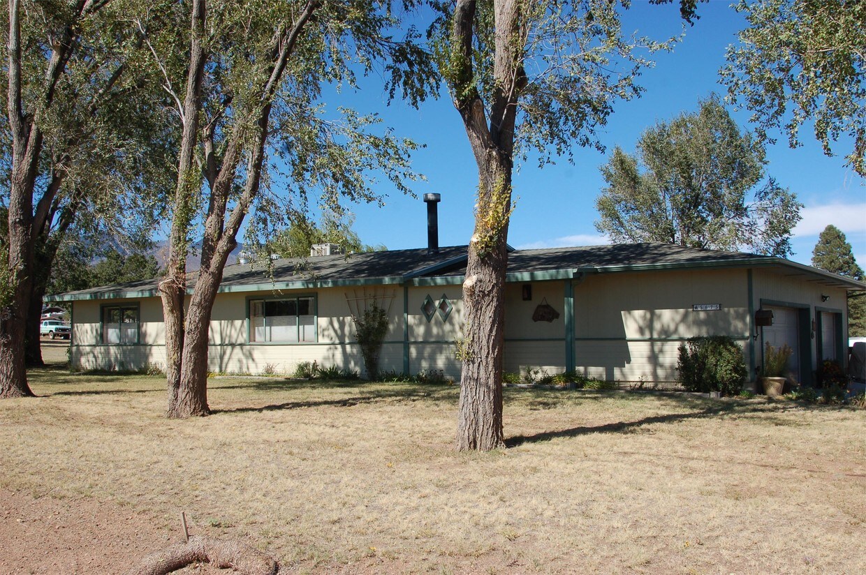 5675 E Burris Ln, Flagstaff, AZ 86004 House Rental in Flagstaff, AZ