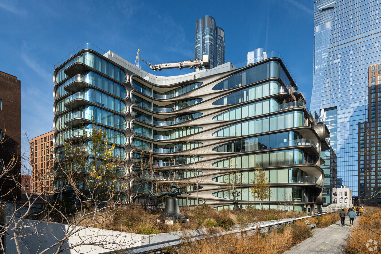 Primary Photo - Zaha Hadid 520 West 28th