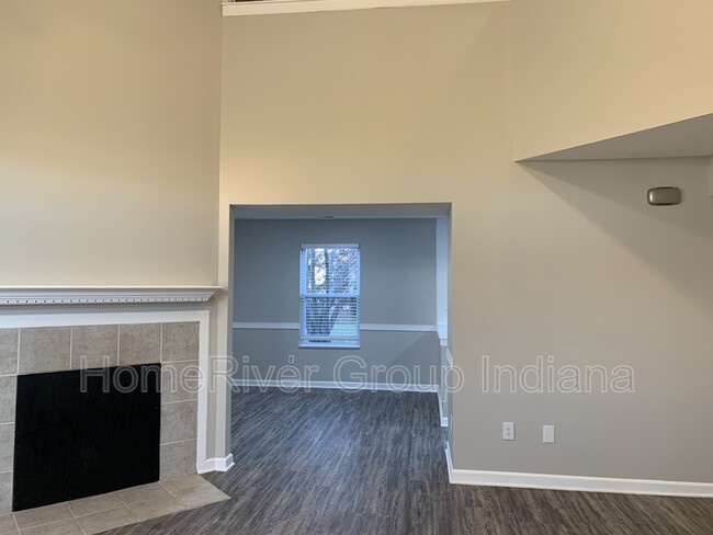 Building Photo - 14225 Gentry Dr