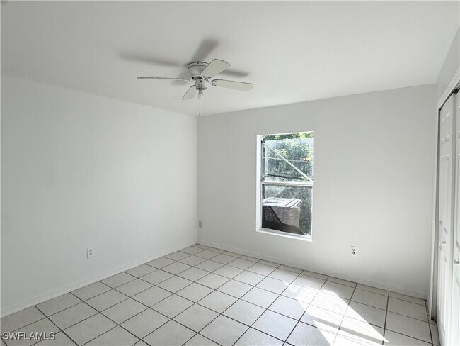 Foto del edificio - 5109 24th St SW