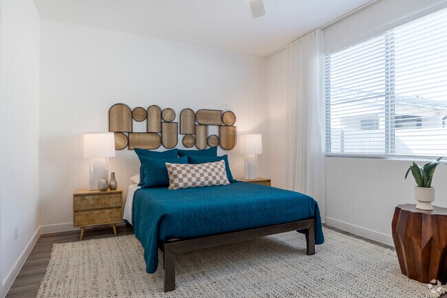 2 habitaciones, 2 baños, 1038 pies cuadrados, dormitorio principal - Bloom at Deer Valley