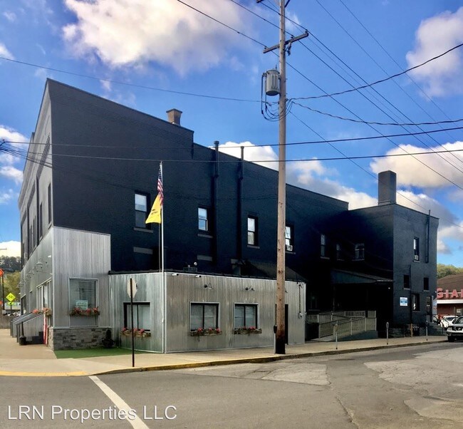 Building Photo - 103 O'Hara St