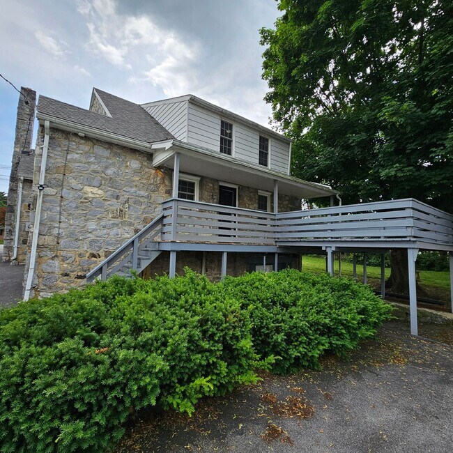 Foto del edificio - COMING SOON!!  Gorgeous 4 Bedroom Home in ...