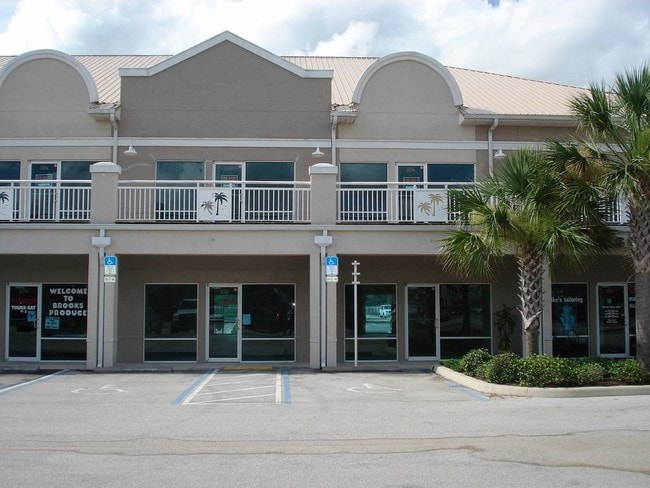 Building Photo - 160 Cypress point D105/106