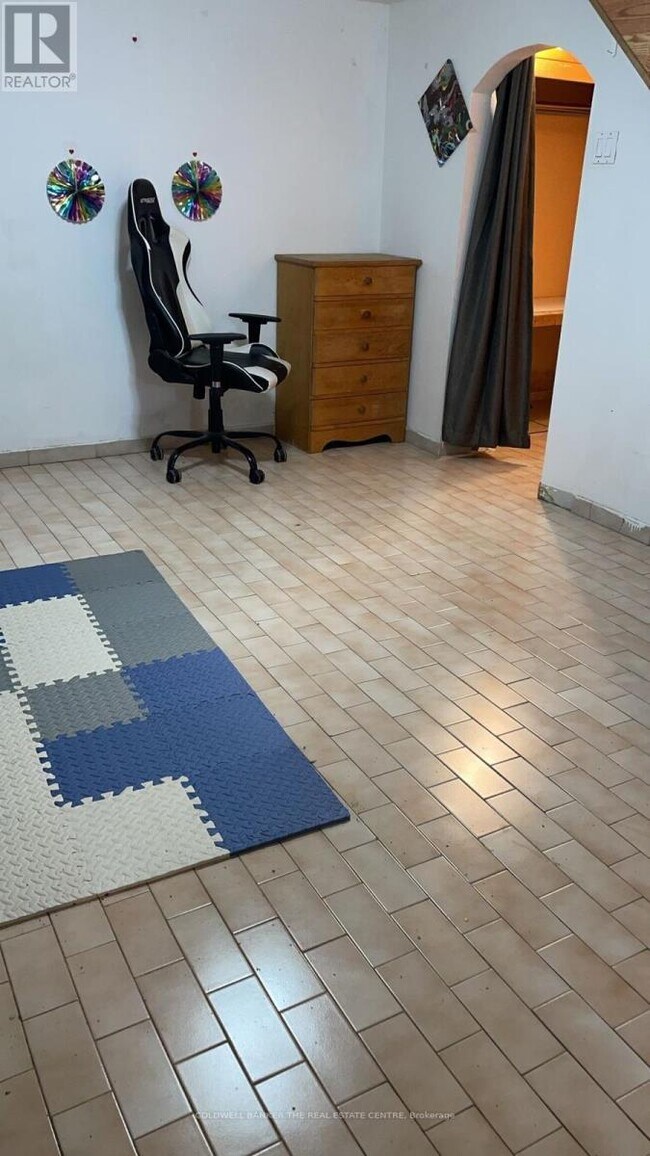 Photo du bâtiment - 6 Ghent Ct