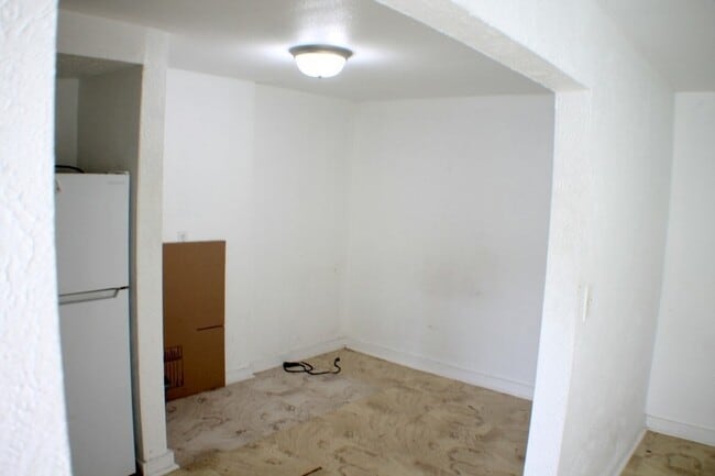 Foto del edificio - 506 N Wayside Dr