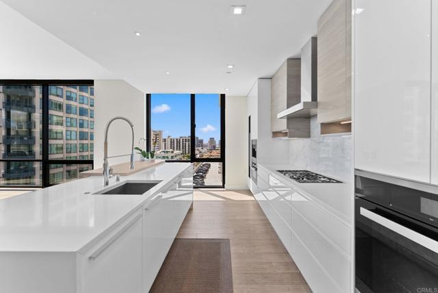 Foto del edificio - 2604 Fifth Ave