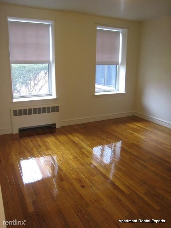 Foto del edificio - 2 br, 1 bath  - 266 Harvard St