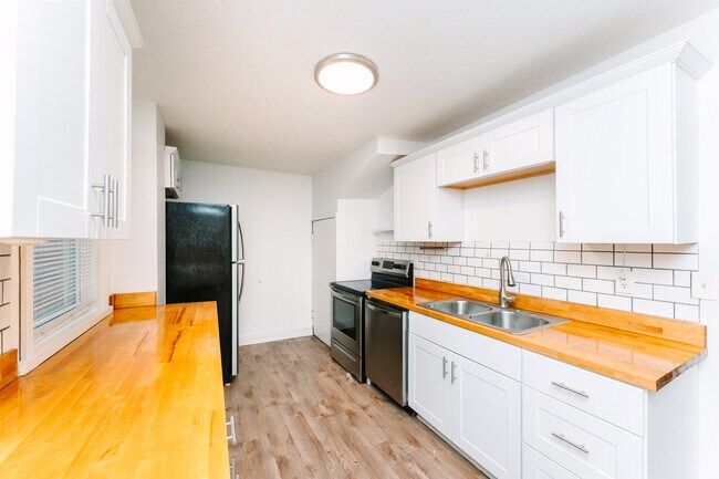 Foto del edificio - 118 Brim Way