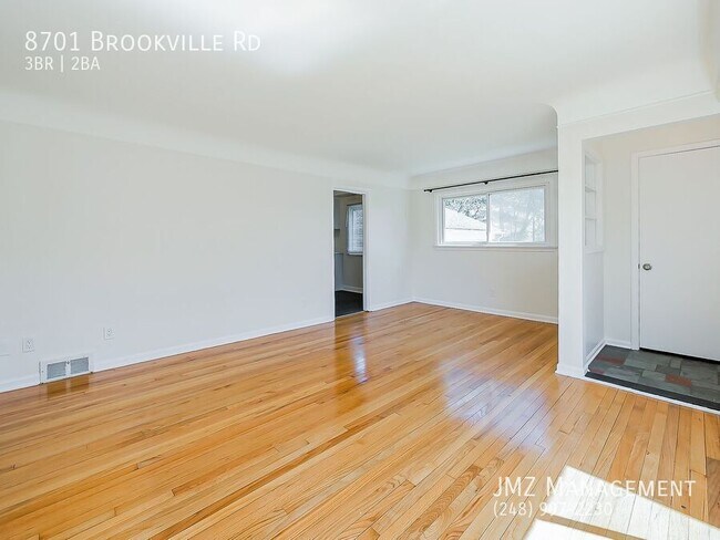 Foto del edificio - 8701 Brookville Rd