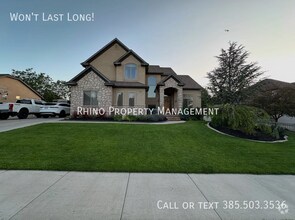 Building Photo - 14322 S Fox Creek Dr