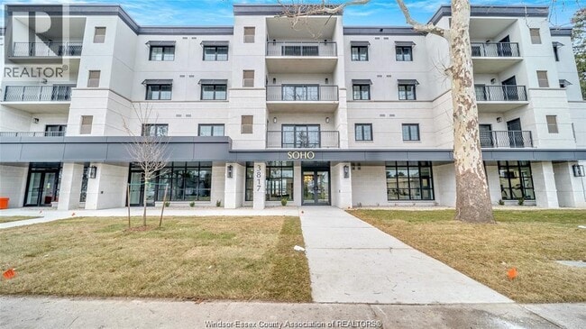 Building Photo - 3817 Howard Ave