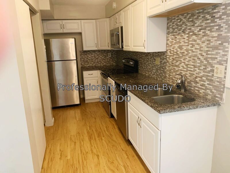 Foto principal - 11103 NW Player Dr