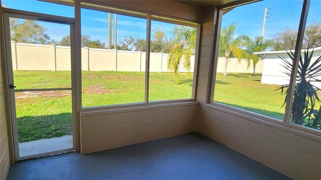 Foto del edificio - 1965 Forked Creek Dr