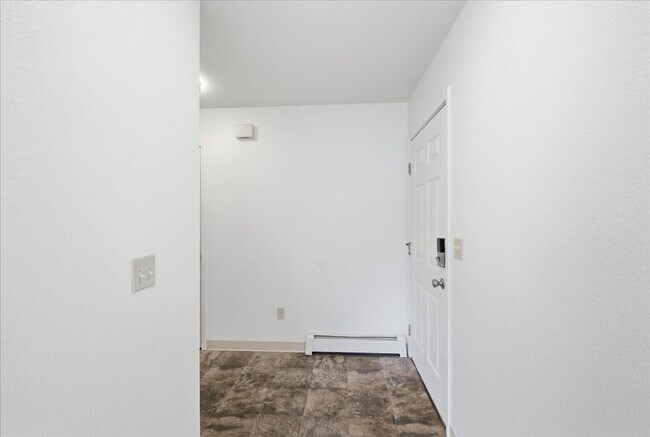 Foto del edificio - 900 N Wesglenn Cir