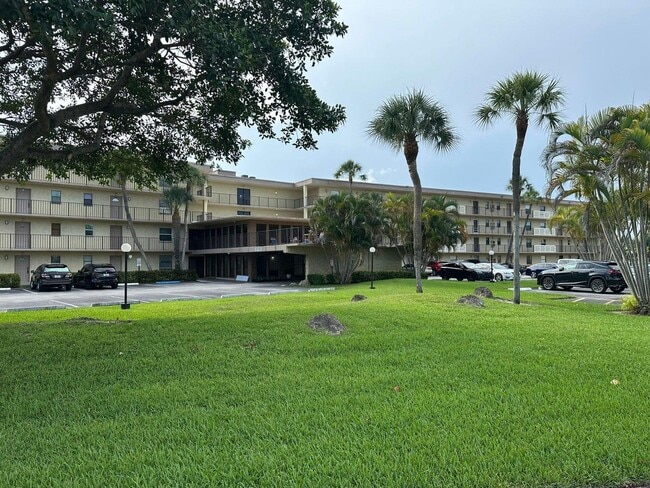 Photo - 9355 SW 8th St Apartment