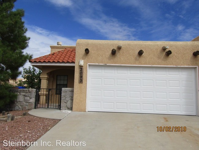 Building Photo - 3 br, 2 bath House - 2093 Pine Trail St.