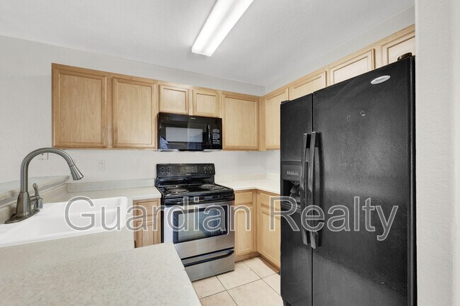 Building Photo - 2974 Juniper Hills Blvd