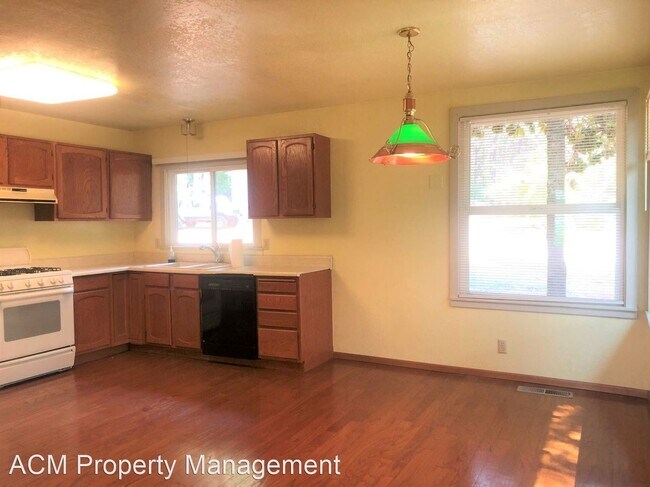 Building Photo - 1 br, 1 bath House - 18874 Colfax Highway