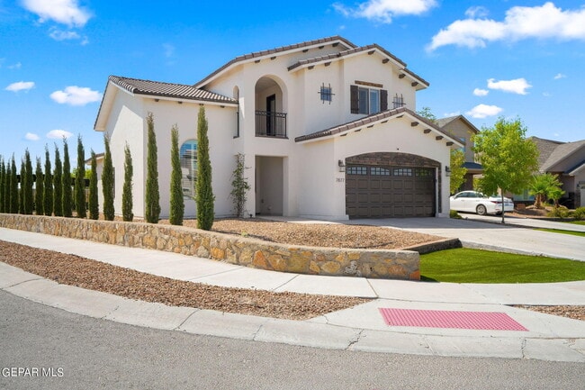 Building Photo - 7877 Enchanted View Dr