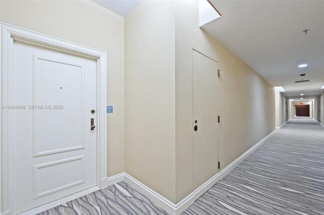 Building Photo - 201 Crandon Blvd