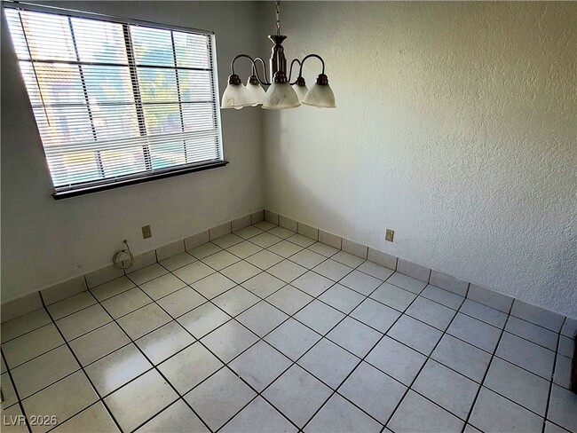 Building Photo - 5105 Eldora Ave