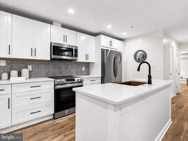 Foto del edificio - 1625 1st St NE