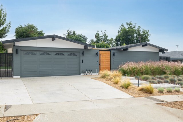Building Photo - 7355 Layton St