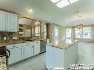Foto del edificio - 15226 Fall Haven Dr