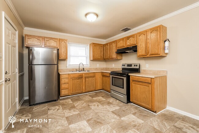 Foto del edificio - 355 Parkwood Ave