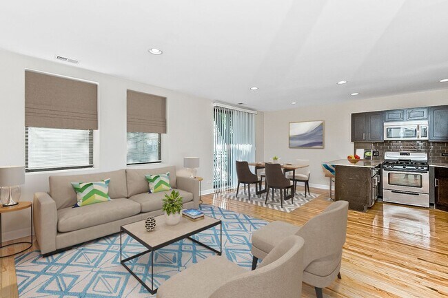 Foto del edificio - 4759 N Maplewood Ave