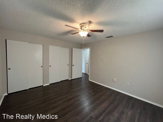 Building Photo - 2 br, 1 bath House - 13224 Grand Terrace Dr