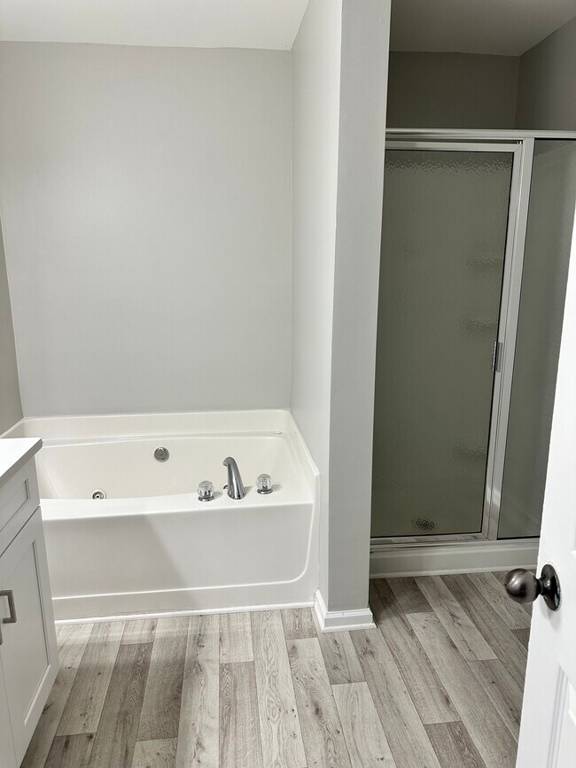 Foto del edificio - 1626 Northgate Mill Dr