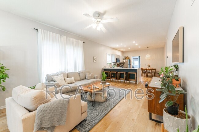 Foto del edificio - 2322 N Talbott St