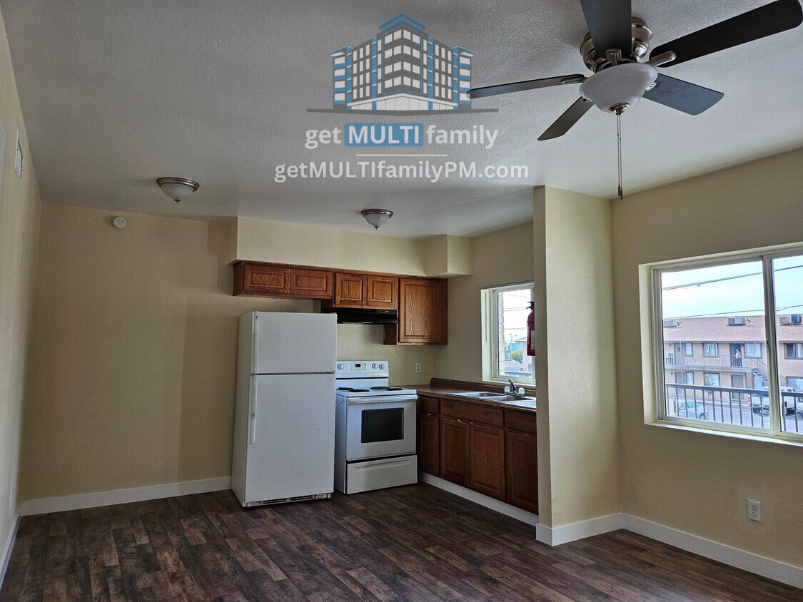 801 E Dunlap Ave Unit 7, Phoenix, AZ 85020 Room for Rent in Phoenix, AZ