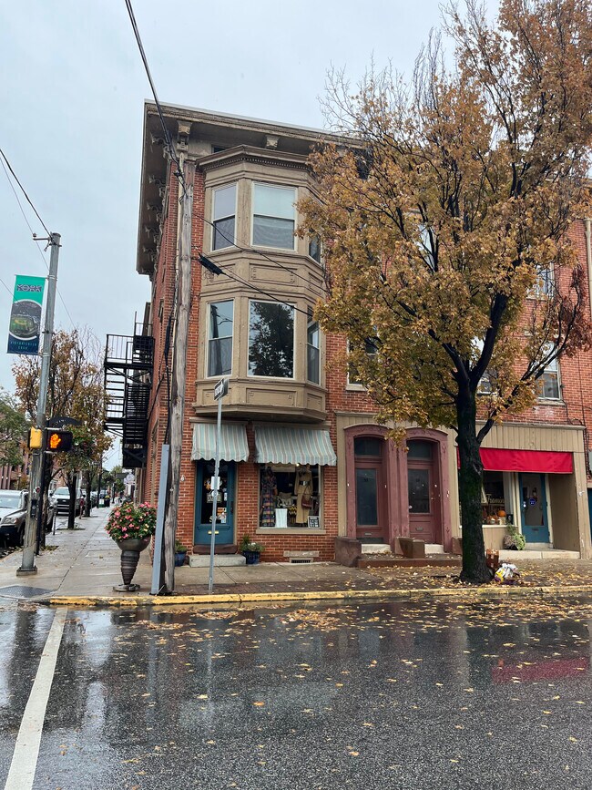 Building Photo - 55 N Beaver St