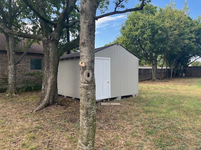Building Photo - 821 Bayport Dr