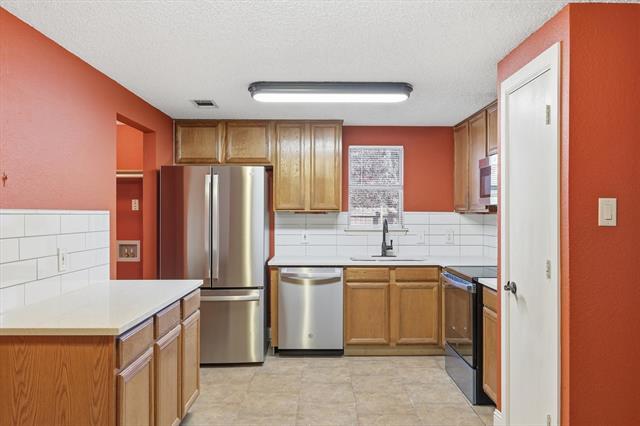 Foto del edificio - 316 Comiskey Ct