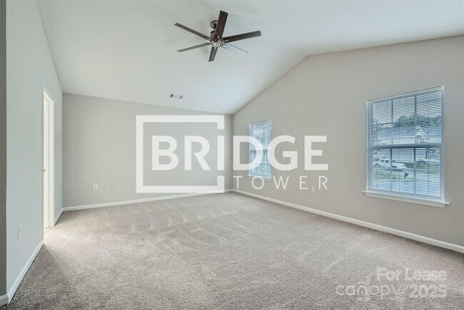 Foto del edificio - 2100 Cranberry Woods Ct