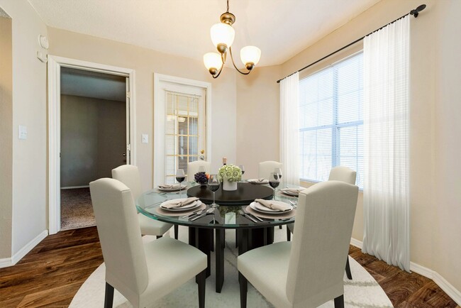 Dining Room - Safire at Matthews