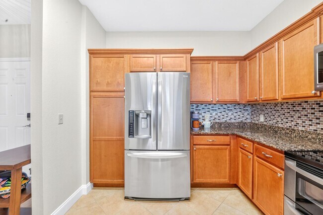 Foto del edificio - 2801 S Ridgewood Ave