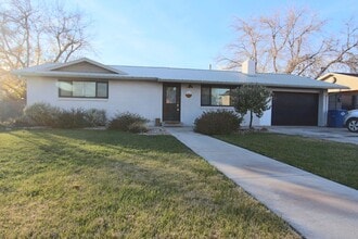 Building Photo - 150 S 200 E