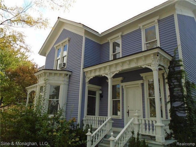 Building Photo - 211 Townsend St