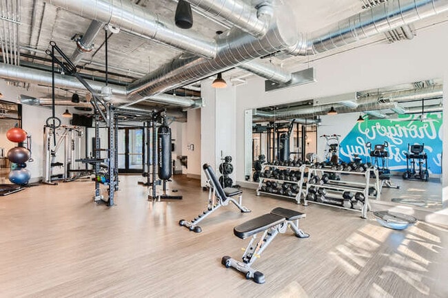 Building Photo - Arte St. Pete