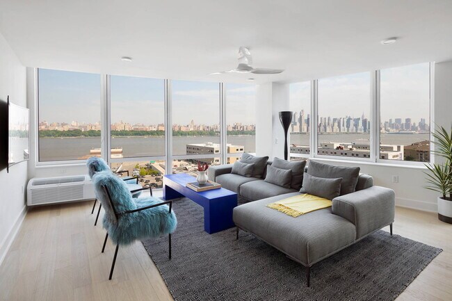 Foto del edificio - 7401 River Rd