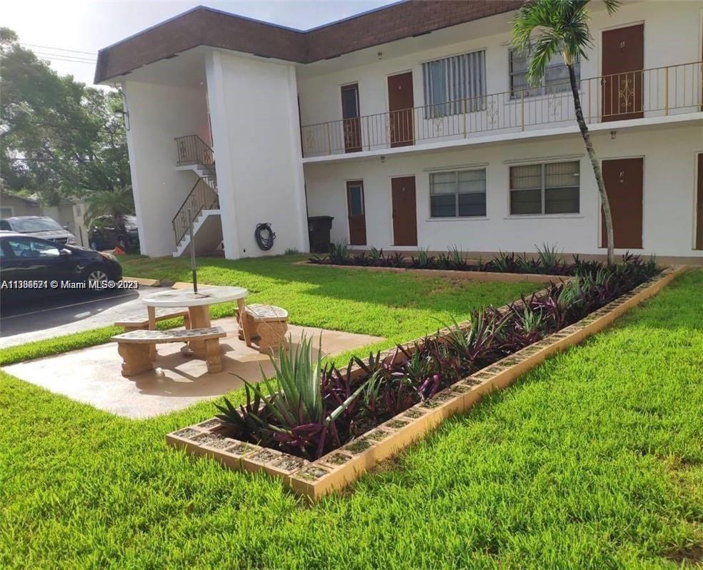 Foto principal - 1007 N 19th Ave