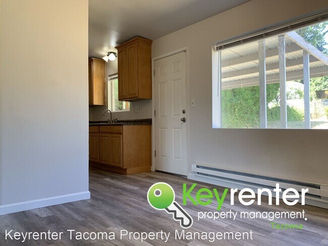 Foto del edificio - 2 br, 1 bath House - 1713 S 43rd