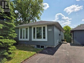Building Photo - 726 Grandview Dr