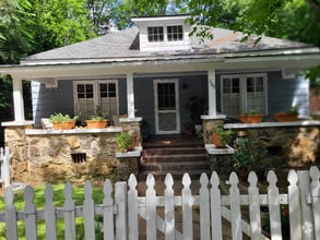 Building Photo - 380 Lyndon Ave