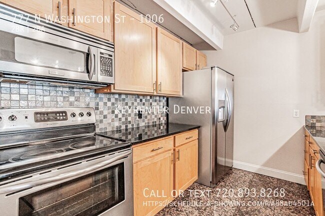 Building Photo - Stunning 2 Bed 2 Bath 10th Floor Condo!